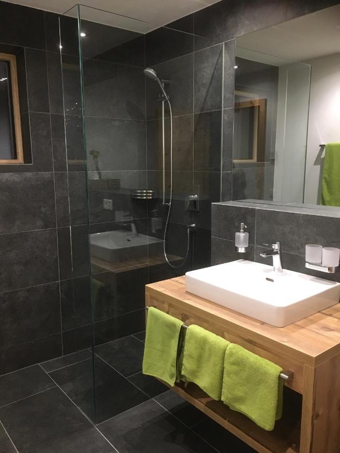 Suot Crapalb Apartment Samnaun Bagian luar foto
