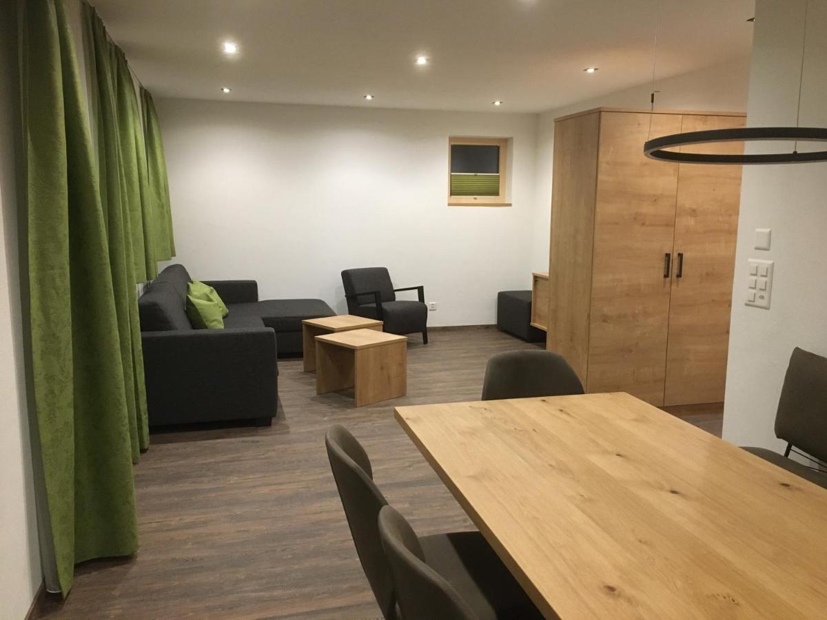 Suot Crapalb Apartment Samnaun Bagian luar foto